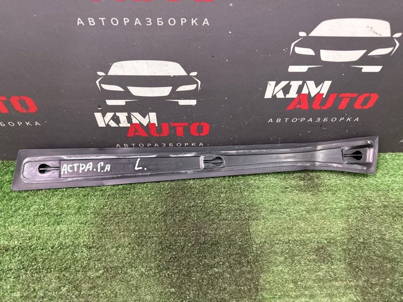 Накладка центральной стойки Opel Astra G