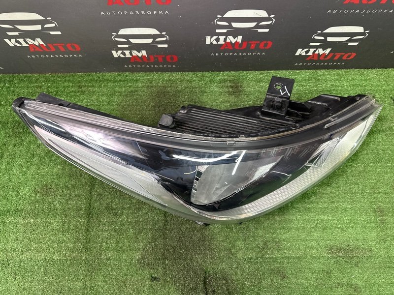 Фара Hyundai Solaris 2