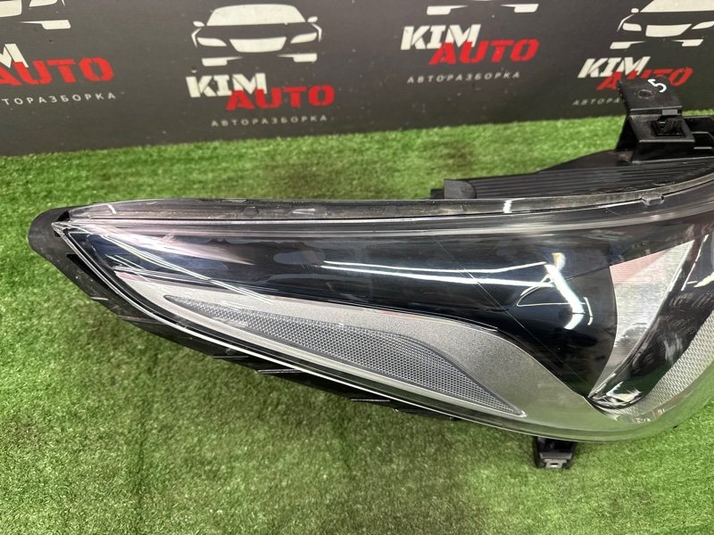 Фара Hyundai Solaris 2