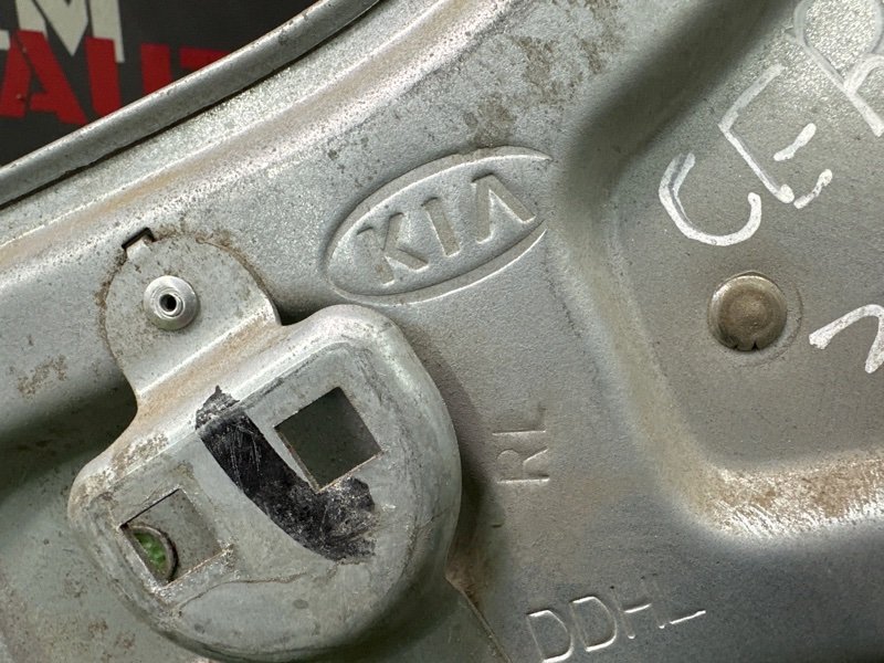 Механизм стеклоподъёмника Kia Cerato 1