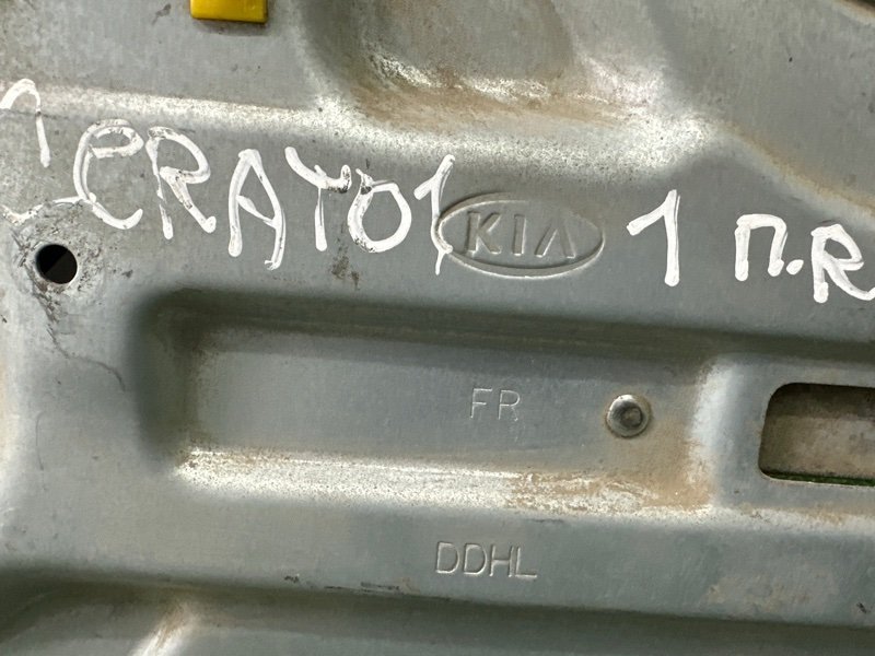 Механизм стеклоподъёмника Kia Cerato 1