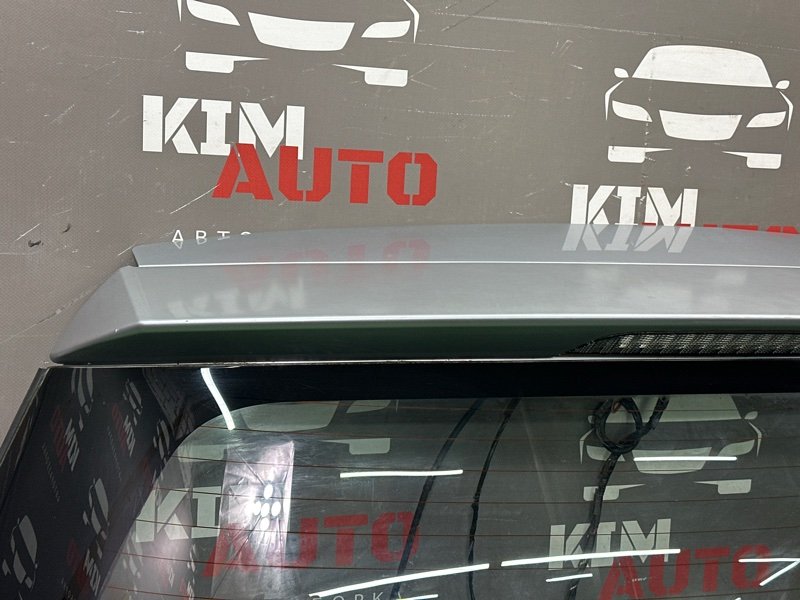 Крышка багажника Mitsubishi Outlander XL