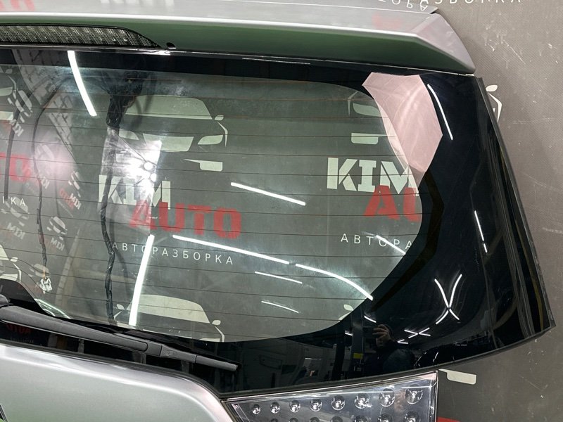 Крышка багажника Mitsubishi Outlander XL