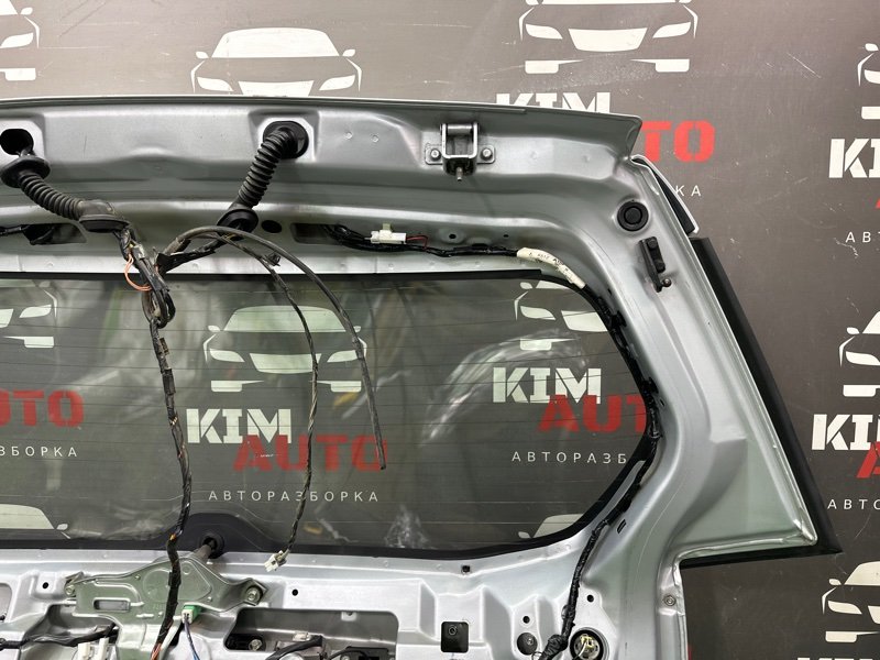 Крышка багажника Mitsubishi Outlander XL