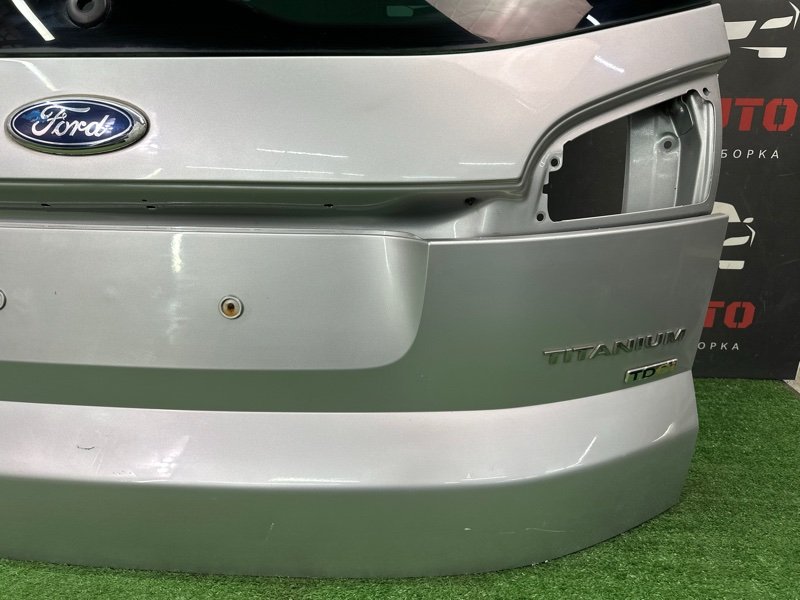 Крышка багажника Ford S-Max