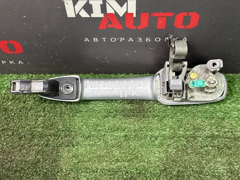 Ручка двери наружная Mazda 3 BK