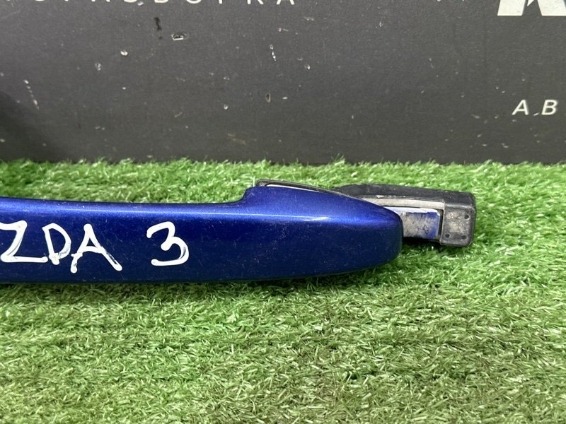 Ручка двери наружная Mazda 3 BK