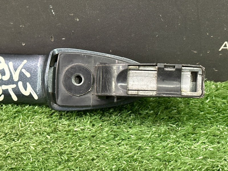 Ручка двери наружная Mazda 3 BK