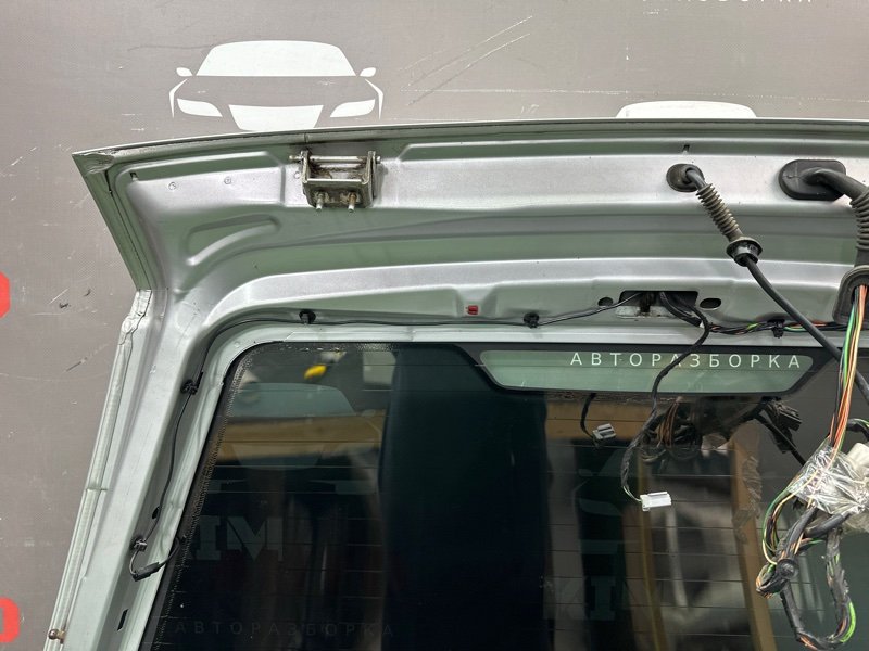 Крышка багажника Ford Mondeo 3