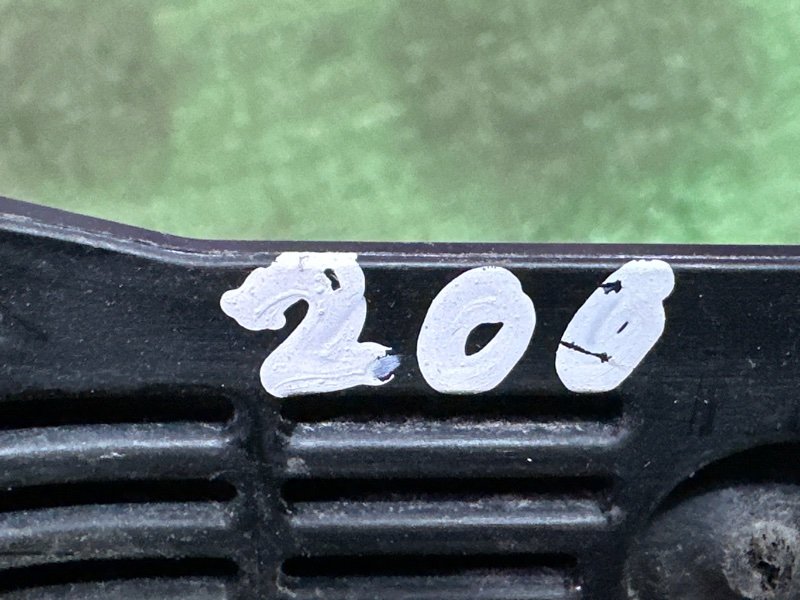 Ручка двери наружная Toyota Land Cruiser 200