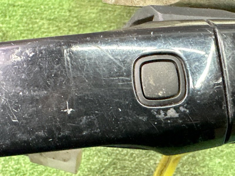 Ручка двери наружная Toyota Land Cruiser 200