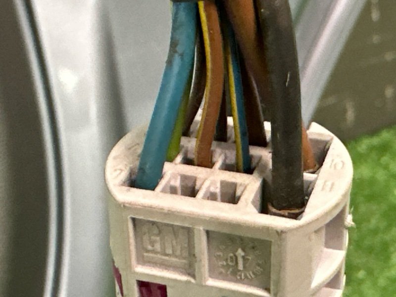 Крышка багажника Opel Corsa D