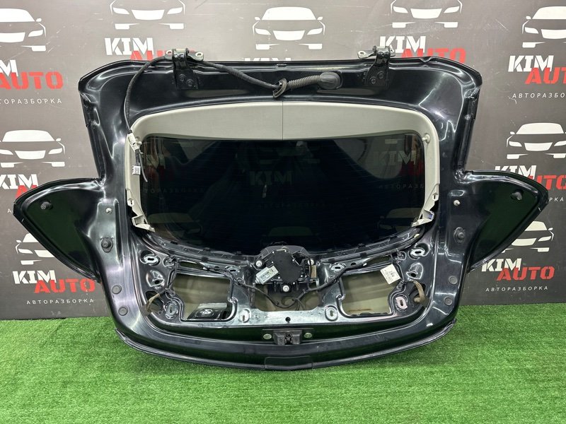 Крышка багажника Opel Astra J