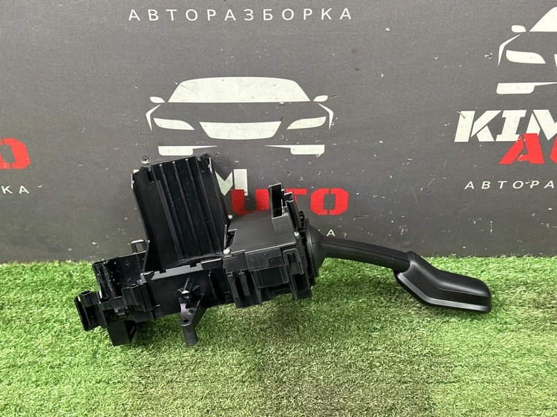 Подрулевой переключатель света Skoda Rapid 1