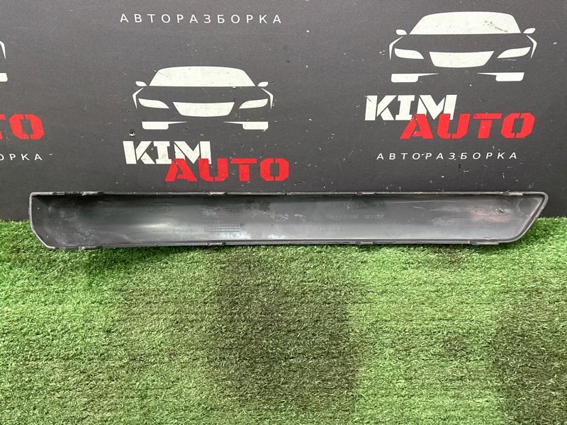 Накладка заднего бампера Ford Focus 2