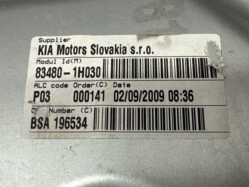 Механизм стеклоподъёмника Kia Ceed 1