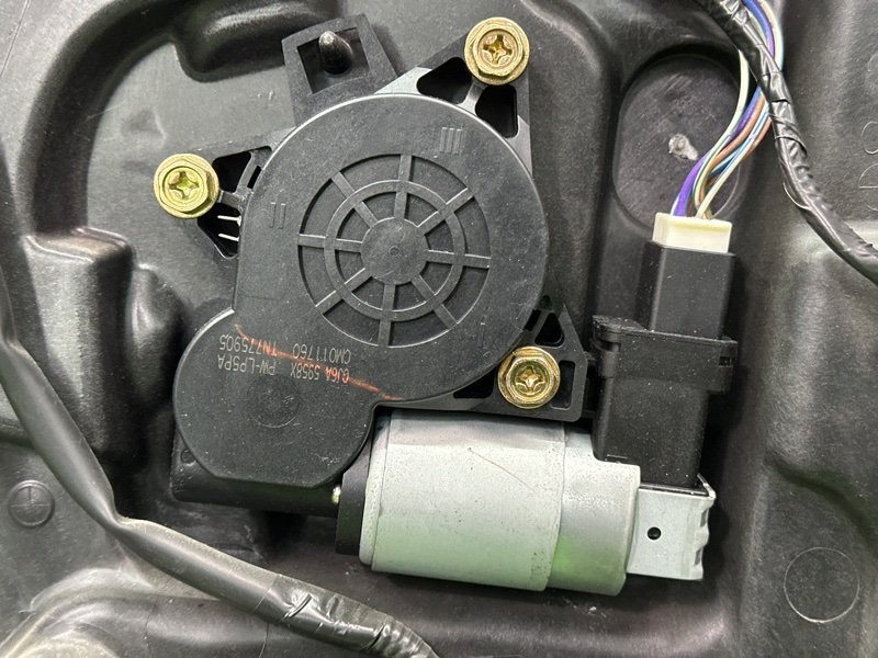 Механизм стеклоподъёмника Mazda 3 BK