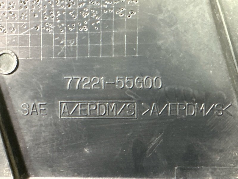 Накладка крыла Suzuki Liana