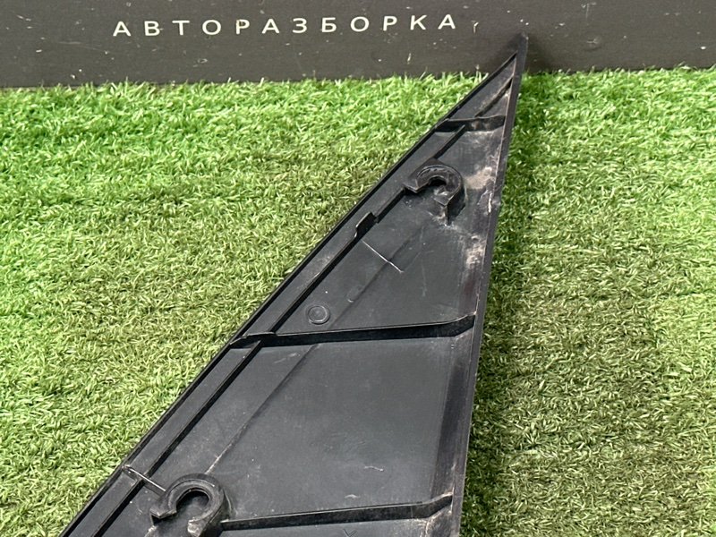 Накладка крыла Suzuki Liana