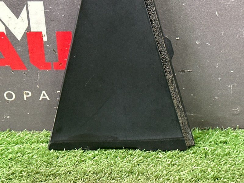 Накладка двери наружная Kia Ceed 1