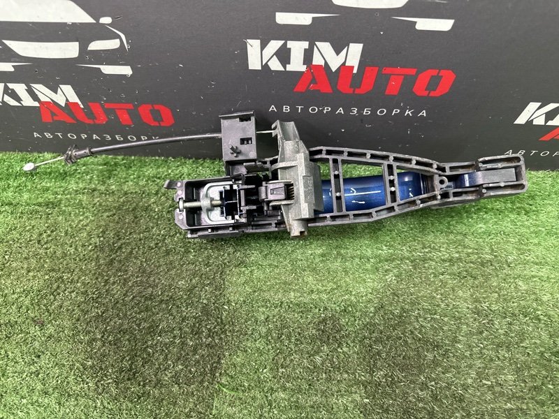 Ручка двери наружная в сборе Ford Focus 2