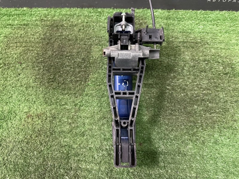 Ручка двери наружная в сборе Ford Focus 2