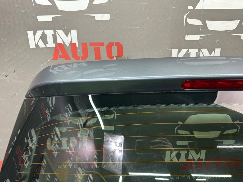 Крышка багажника Peugeot 207