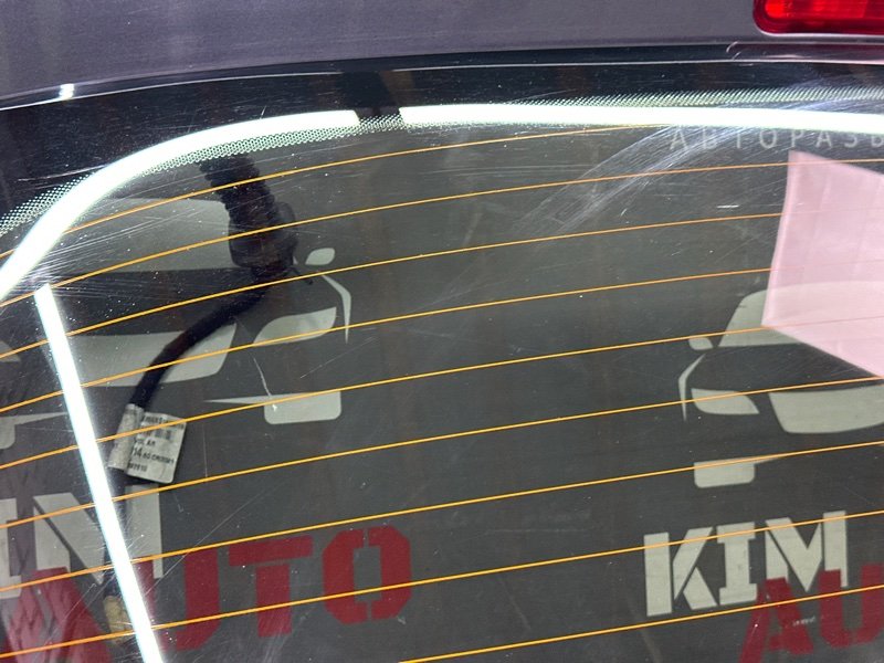 Крышка багажника Peugeot 207