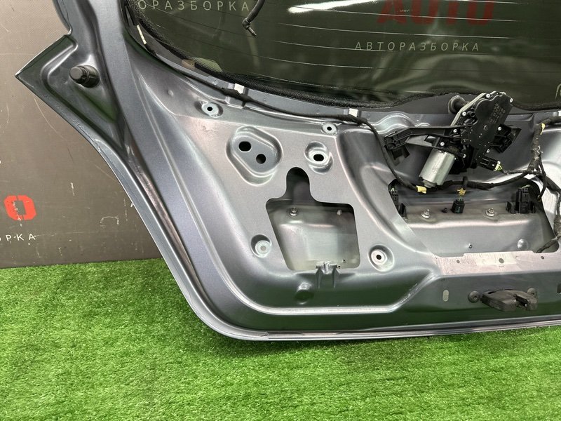 Крышка багажника Peugeot 207