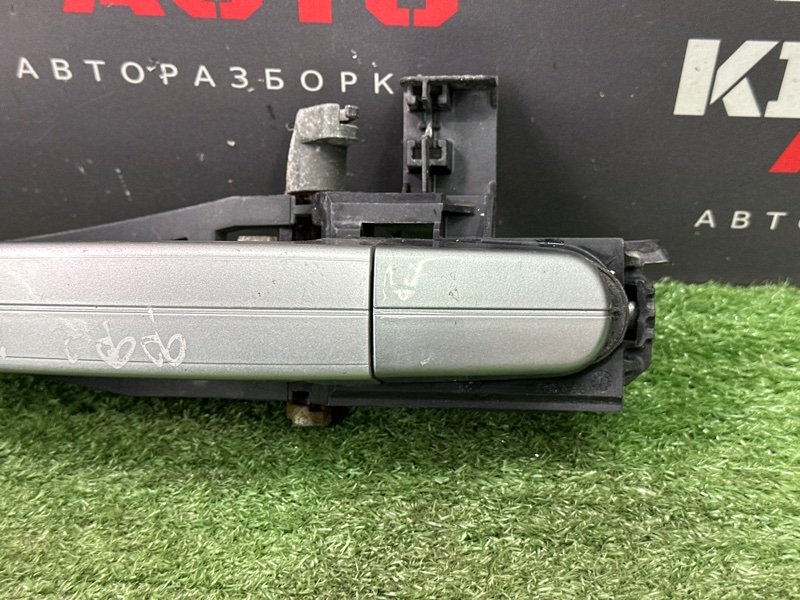 Ручка двери наружная в сборе Ford Focus 2