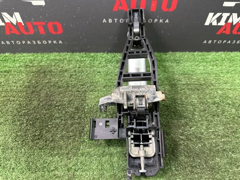 Ручка двери наружная в сборе Ford Focus 2