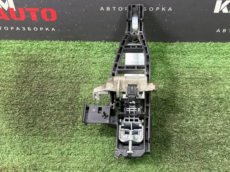 Ручка двери наружная в сборе Ford Focus 2