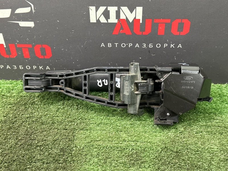 Ручка двери наружная в сборе Ford Focus 2