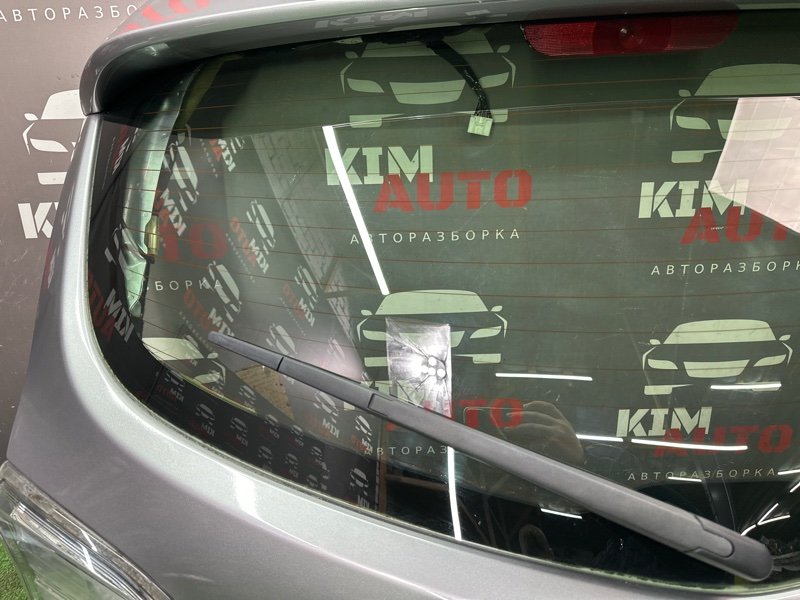 Крышка багажника Mazda 3 BL