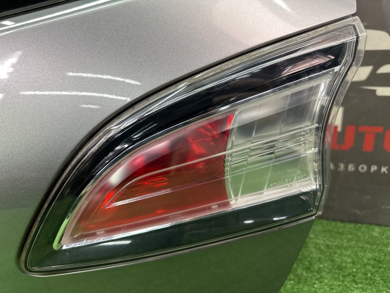 Крышка багажника Mazda 3 BL