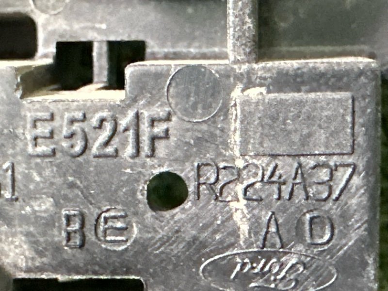 Ручка двери наружная Ford Focus 2