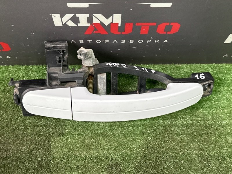 Ручка двери наружная Ford Focus 2