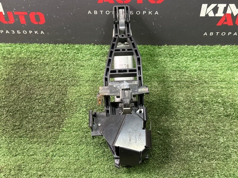 Ручка двери наружная Ford Focus 2