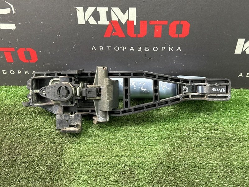 Ручка двери наружная Ford Focus 2