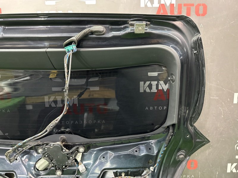 Крышка багажника Opel Astra H