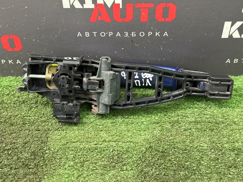 Ручка двери наружная в сборе Ford Focus 2