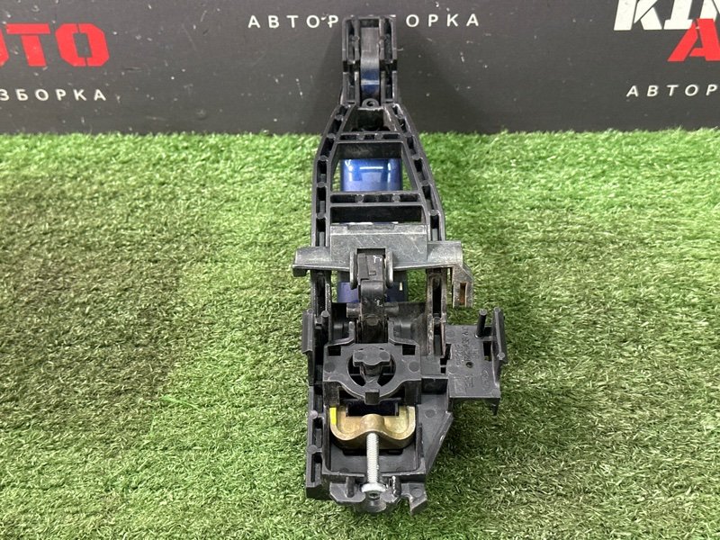 Ручка двери наружная в сборе Ford Focus 2