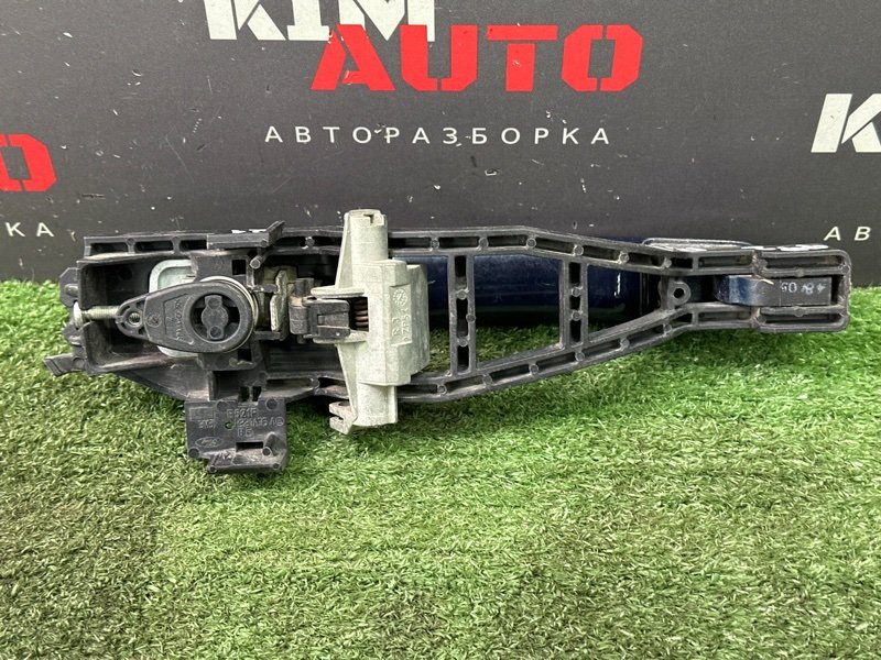 Ручка двери наружная в сборе Ford Focus 2