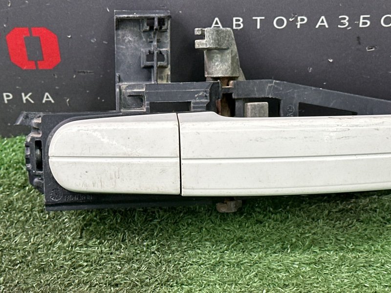 Ручка двери наружная в сборе Ford Focus 2