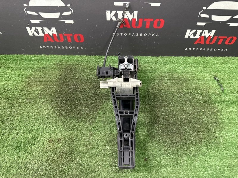 Ручка двери наружная в сборе Ford Focus 2