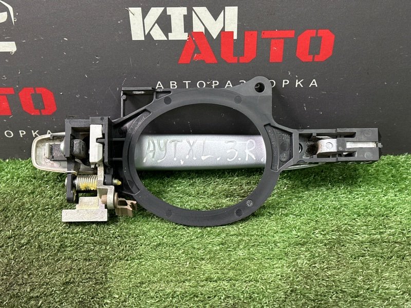 Ручка двери наружная Mitsubishi Outlander