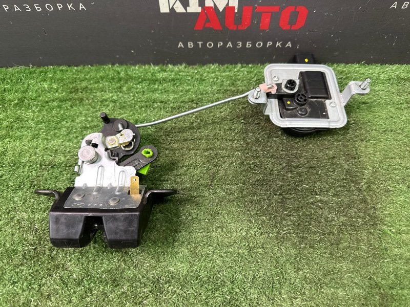 Замок крышки багажника Kia Rio 3 HB