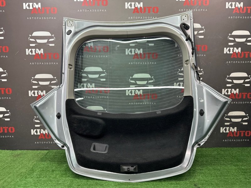 Крышка багажника Opel Insignia