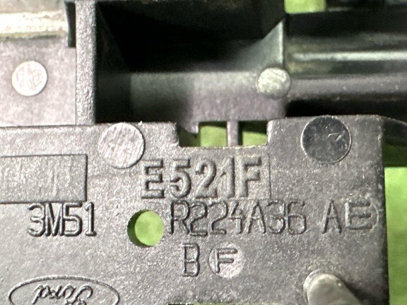 Ручка двери наружная Ford Focus 2