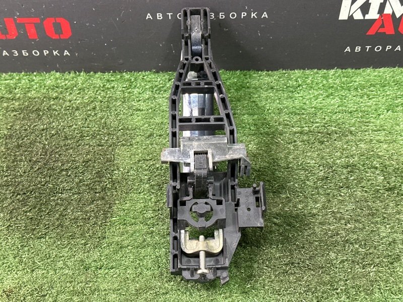 Ручка двери наружная Ford Focus 2